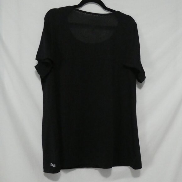 NOLA | 1X | Classic Black Exercise T-Shirt | Round Neck | Mesh Upper Back - Picture 2 of 13